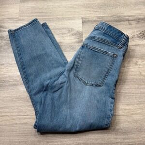 Abercrombie & Fitch The Mom High Rise Curve‎ Love Ripped Distressed Jeans 28